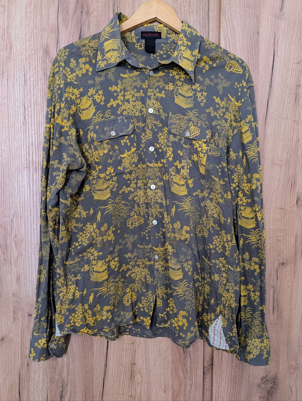 RARE! Custo Barcelona Vintage Y2K Japanese Floral Button-Up Shirt in Olive Gold - Picture 3 of 10